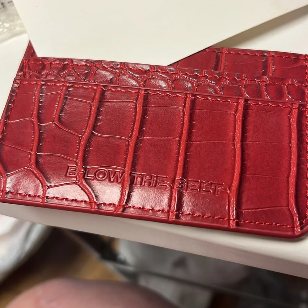 B-Low the Belt Croc Card Holder - Picture 2 of 4